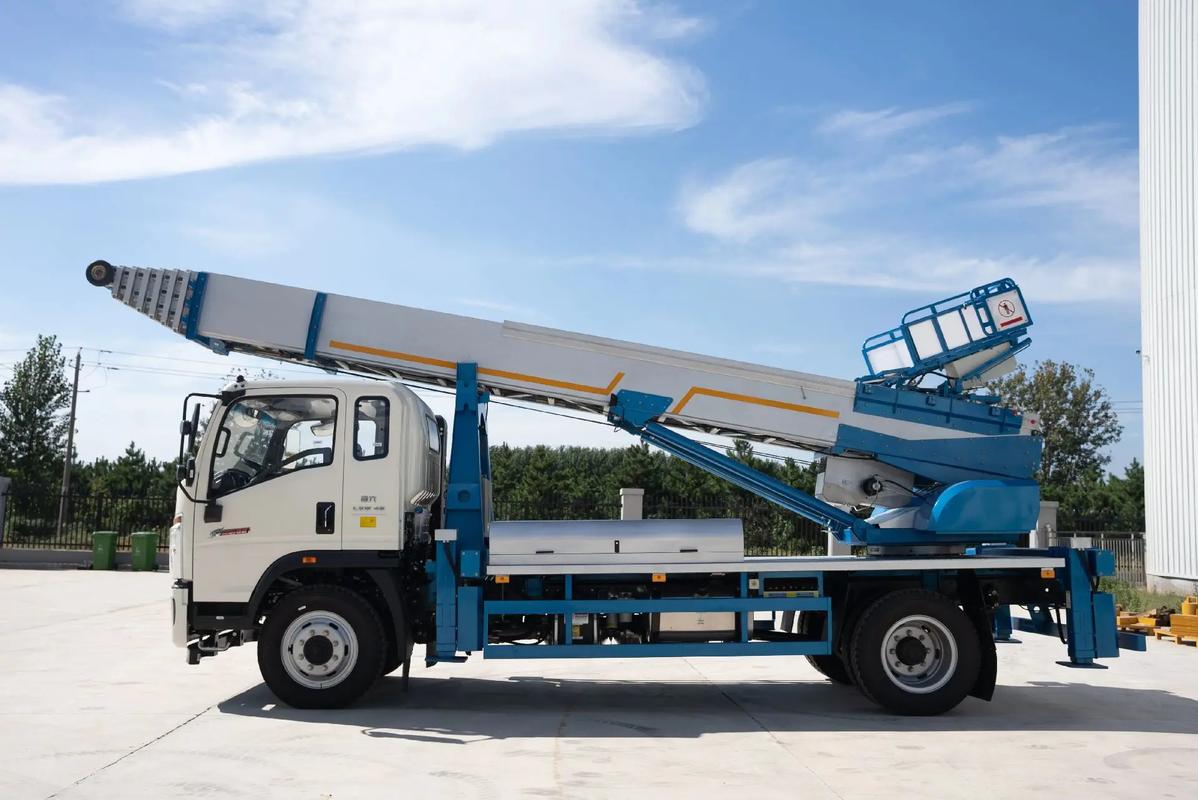 周宁县云梯上料车租赁费用