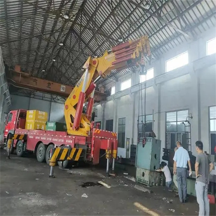 周宁县山区地形租赁哪种吊车最合适？